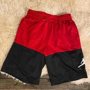 Jordan Boys Basketball Shorts Size L(12-13)